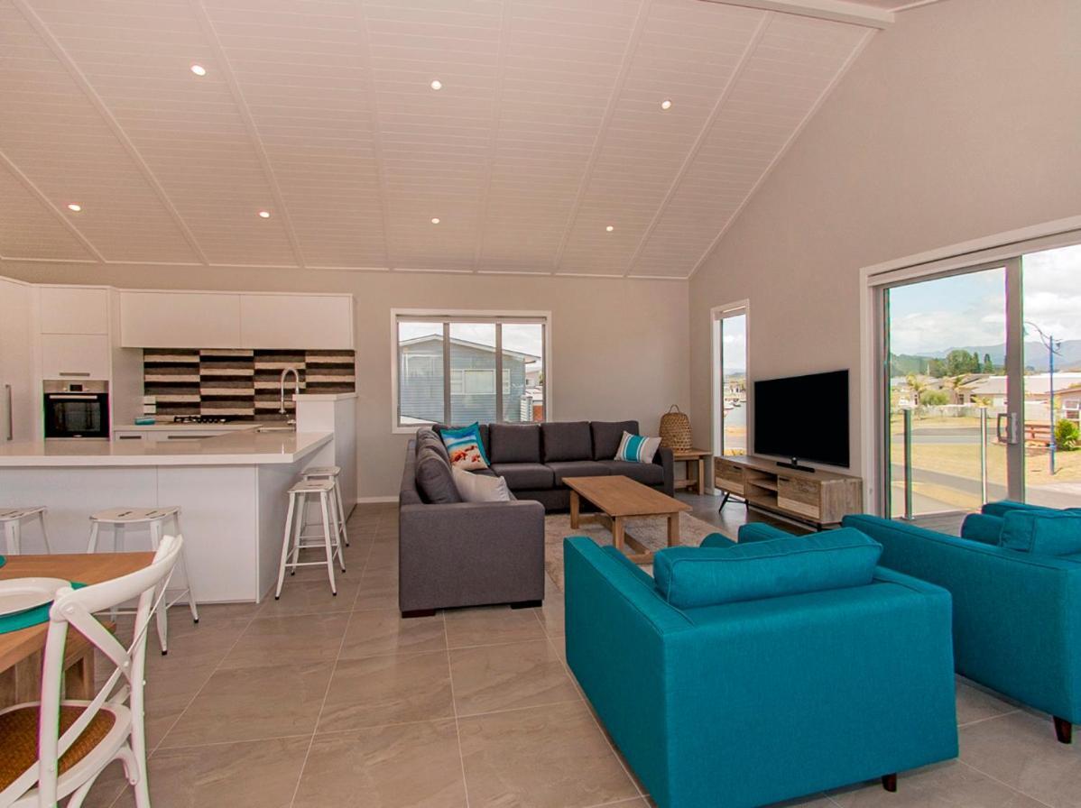Tattletails Rest - Whitianga Holiday House エクステリア 写真